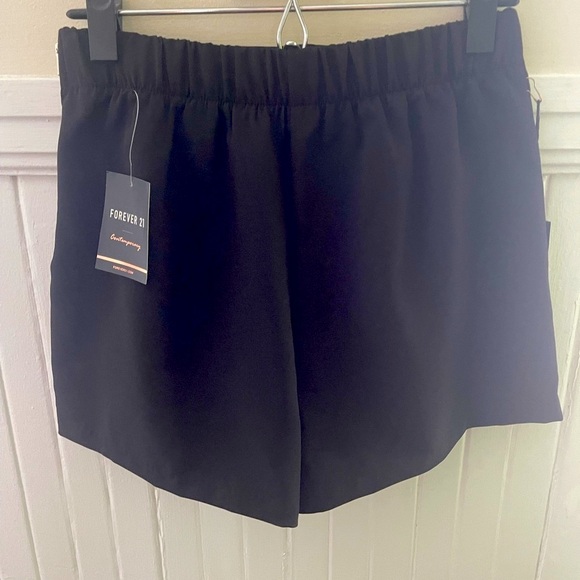 Forever 21, NWT, black dressy shorts - Picture 2 of 6